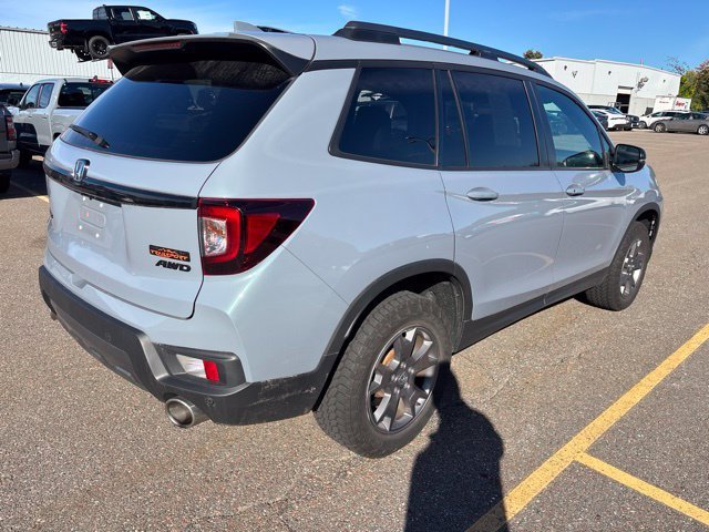 Certified Used 2024 Gray Pearl Honda TrailSport image 5