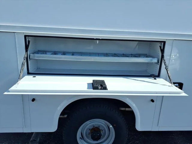 2026 Ford E-Series Cutaway Base - Photo 35