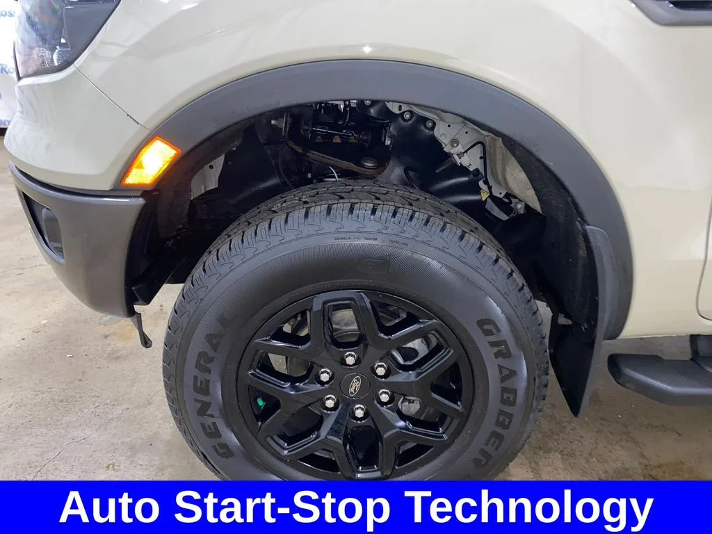 Used 2022 Beige Ford XLT image 17
