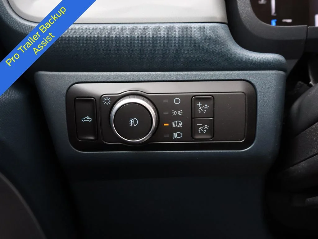 New 2026 Carbonized Gray Metallic Ford Lobo™ image 31