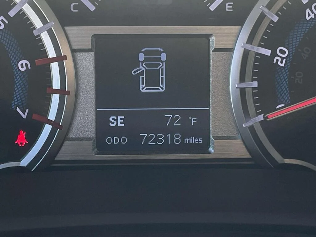 Certified Used 2019 Blizzard Pearl Toyota Limited image 39