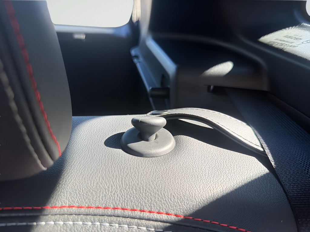 2026 Nissan KICKS SR - Photo 20
