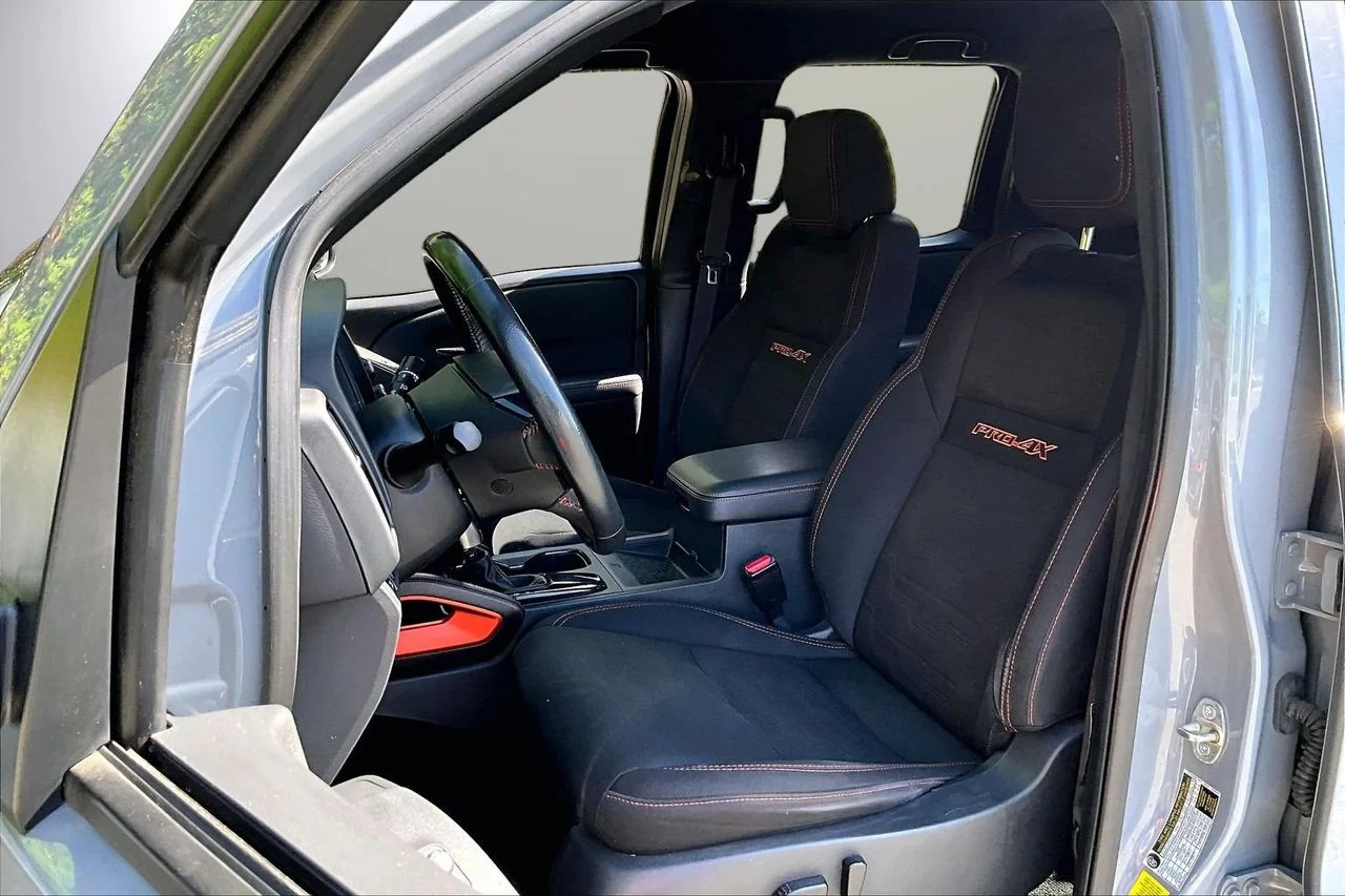 Used 2022 Gray Nissan PRO-4X image 20