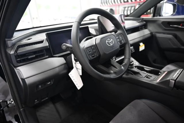 2026 Toyota RAV4 Plug-in Hybrid XSE - Photo 22