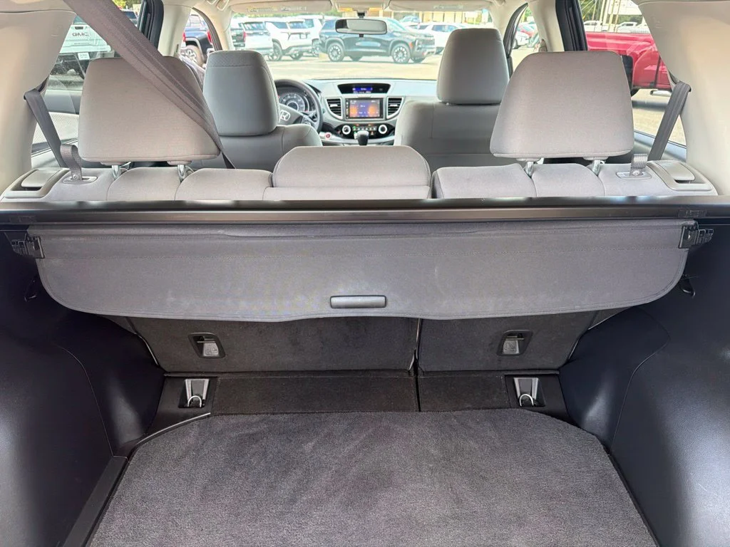 Used 2015  Honda EX image 24