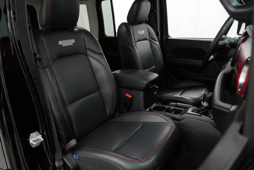 Certified Used 2023 Black Jeep Rubicon image 40