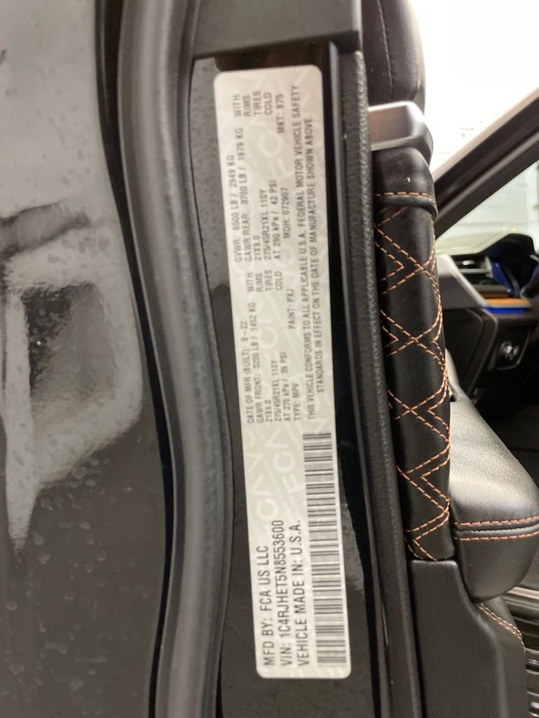 Certified Used 2022 Black Jeep Summit image 33