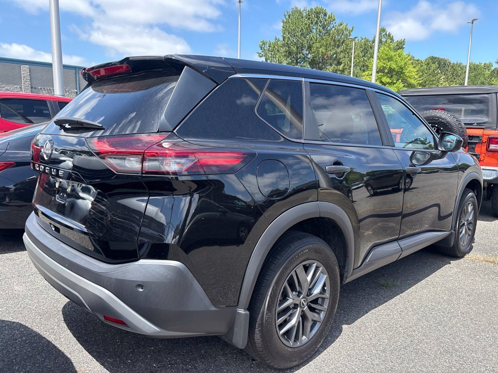 Used 2023 Black Nissan S image 10