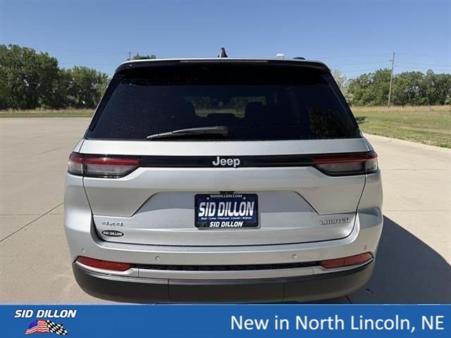 New 2026 Silver Zynith Jeep Limited image 4