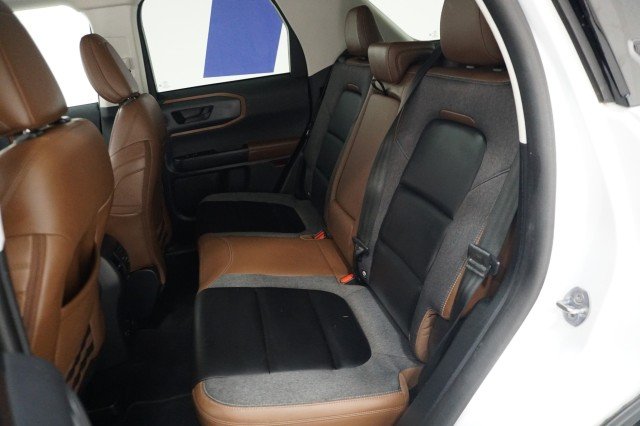Used 2023  Ford Outer Banks image 19