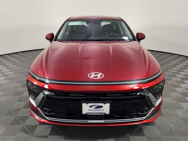 New 2026 Red Hyundai SE image 8