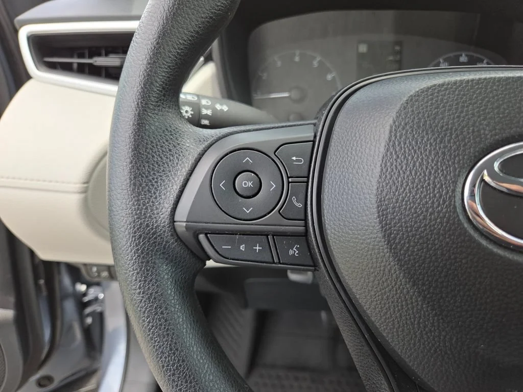 Used 2025 Celestite Toyota L image 33