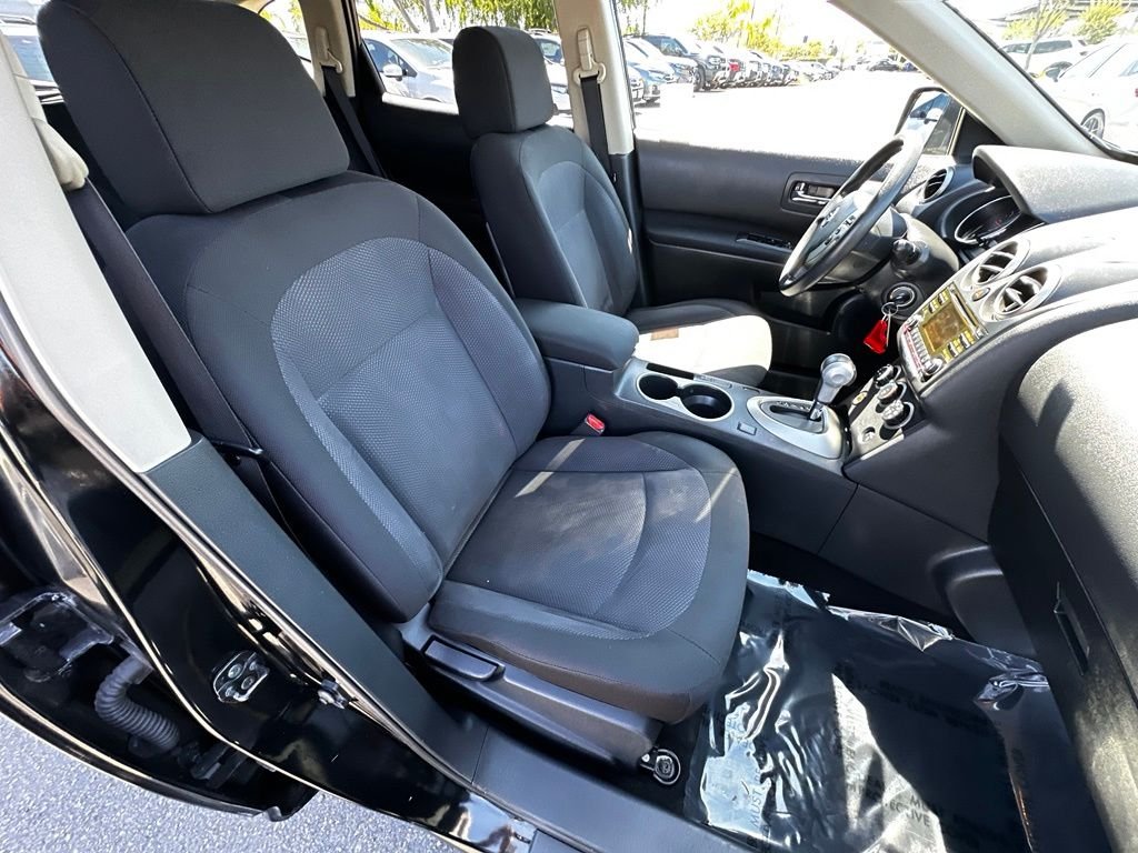Used 2012 Black Nissan S image 14