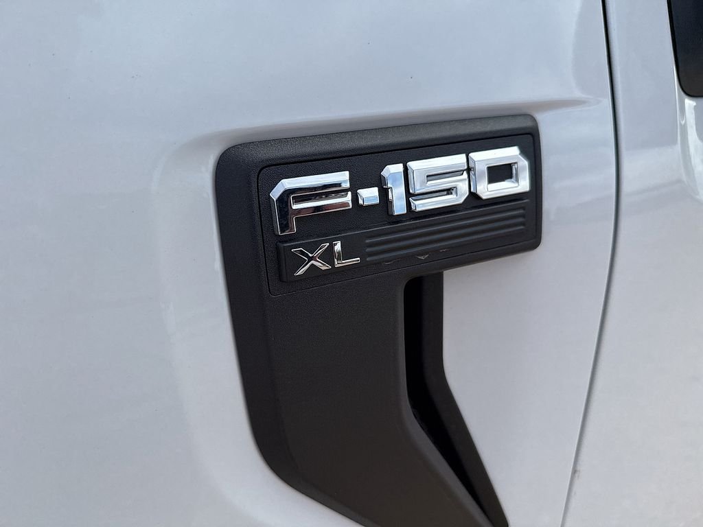 New 2026 Oxford White Ford XL image 14