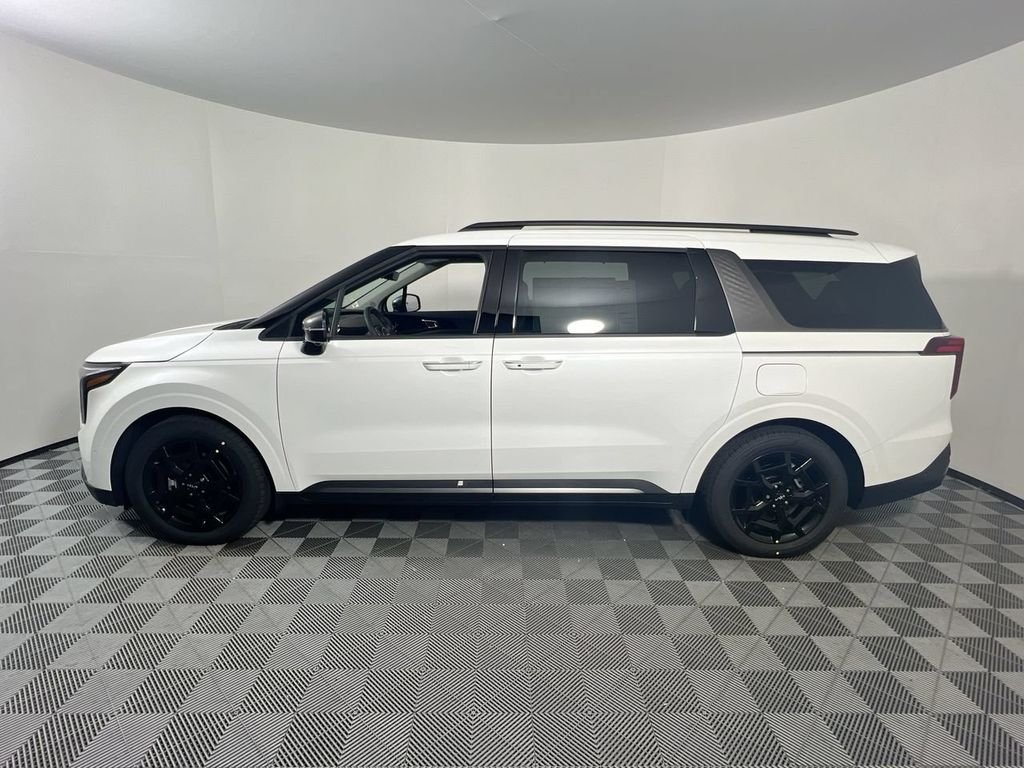 New 2027 Snow White Pearl Kia SX image 8
