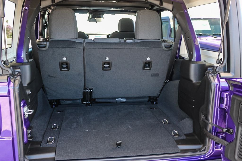 New 2026 Reign Jeep Sport S image 26