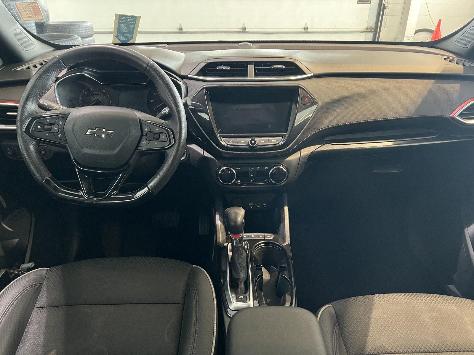 Used 2023 Summit White Chevrolet RS image 11
