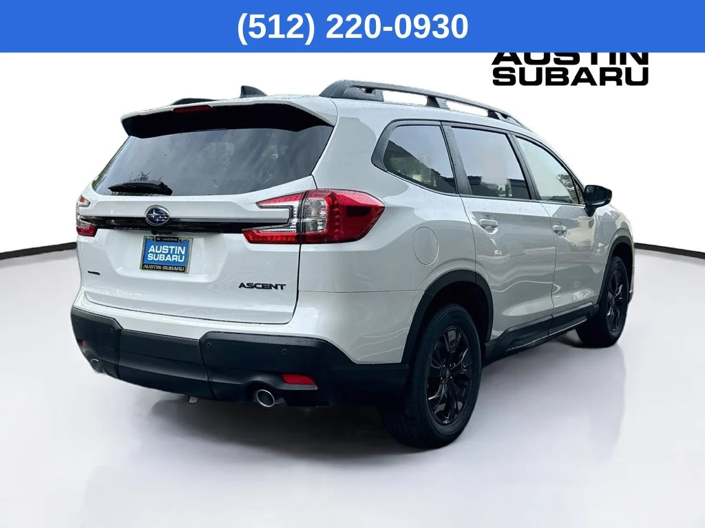 New 2027 White Subaru Premium image 8