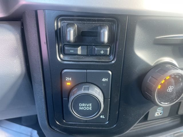 2024 Ford F-450 Super Duty Chassis Cab XL - Photo 21