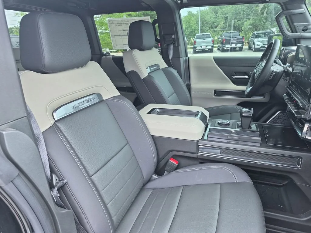 New 2026 Void Black GMC 2X image 37