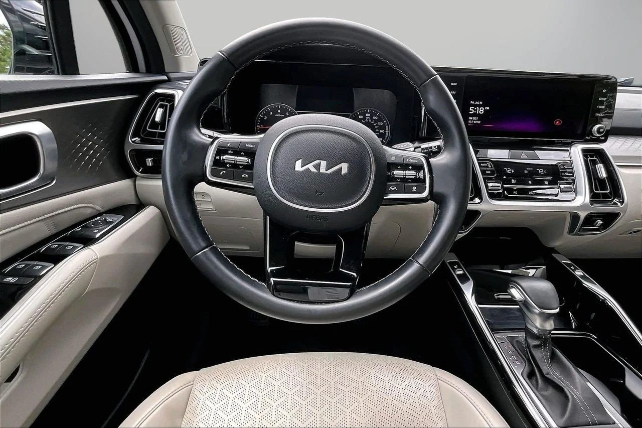 Certified Used 2022 White Kia SX image 11