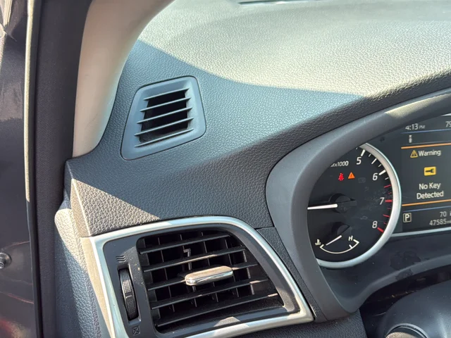 Used 2019 Gray Nissan SV image 31