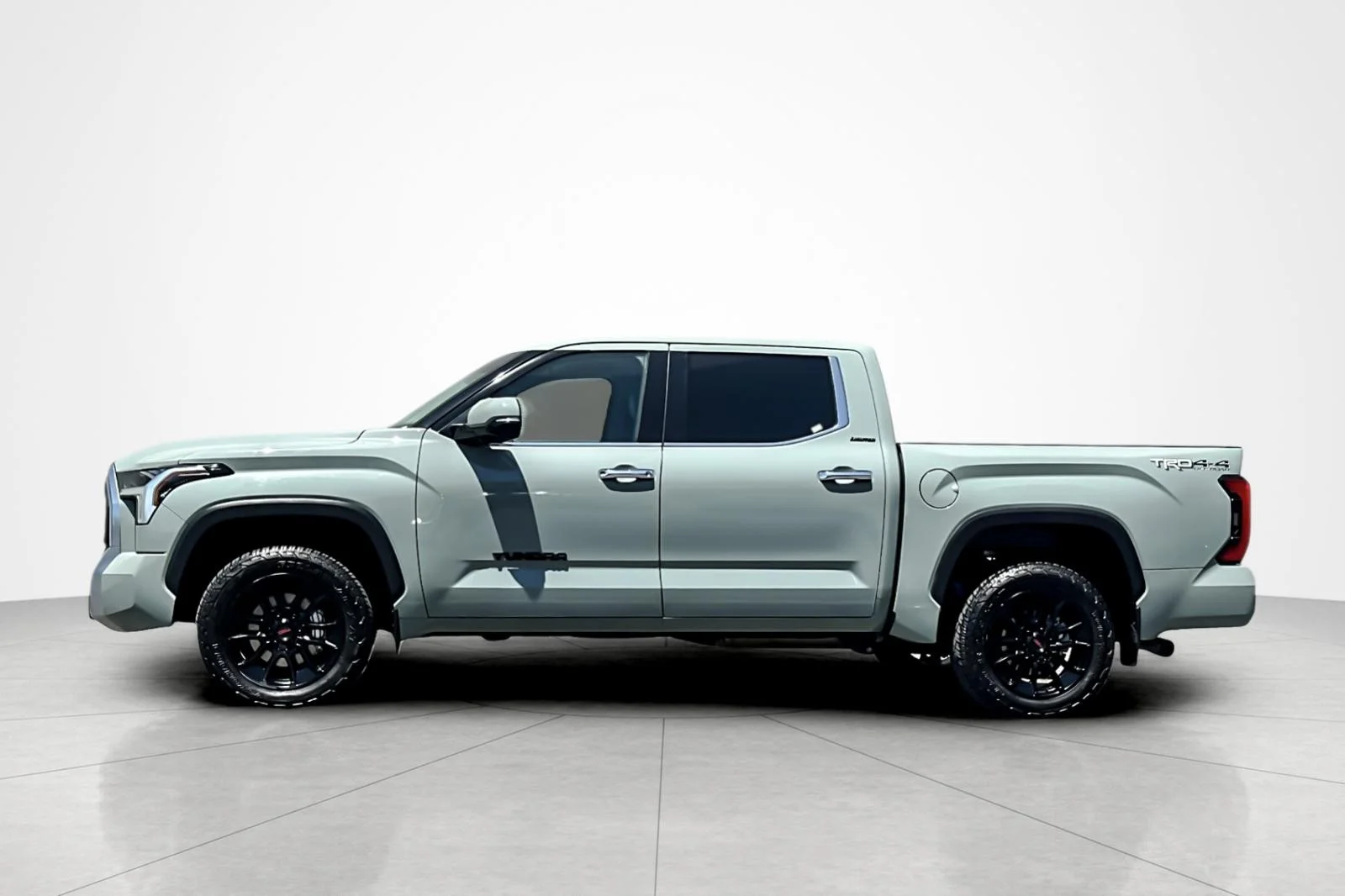 Used 2023 Lunar Rock Toyota Limited image 2