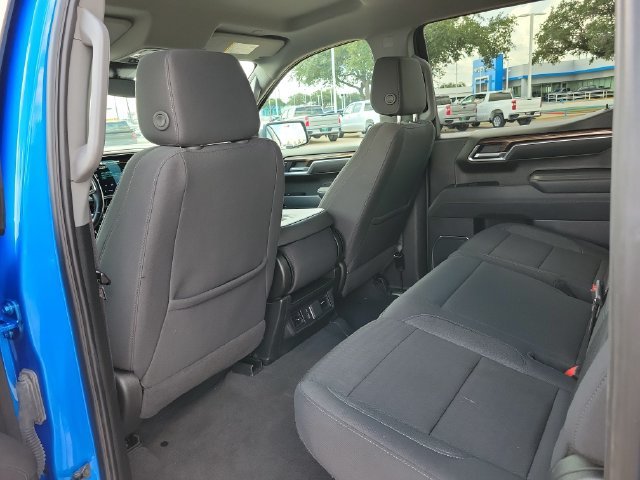 2025 Chevrolet Silverado 1500 LT - Photo 13