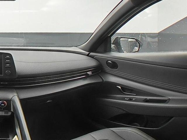 New 2026 White Hyundai SEL Sport Plus image 25