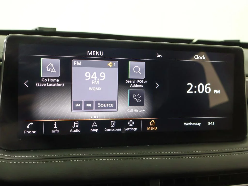 Used 2023 Titanium INFINITI LUXE image 52