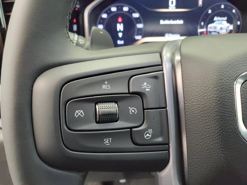 New 2026 Onyx Black GMC Elevation image 9