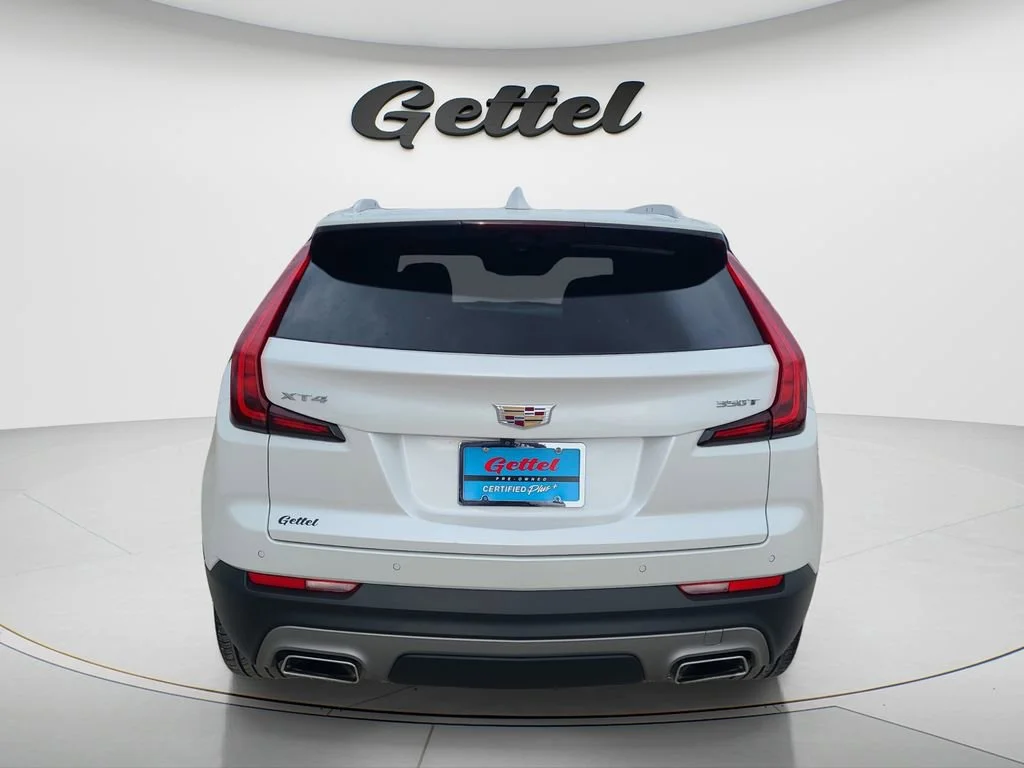 Used 2022 Crystal White Tricoat Cadillac Premium Luxury image 6