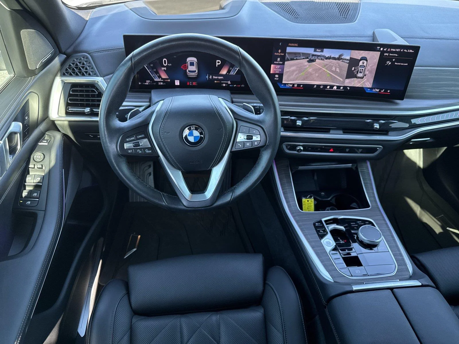 Used 2024 Mineral White Metallic BMW sDrive40i image 14