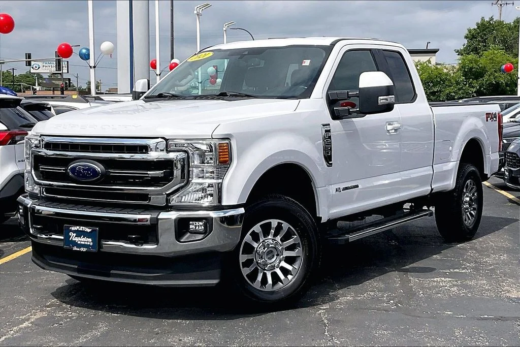 Used 2021 White Ford Lariat image 11