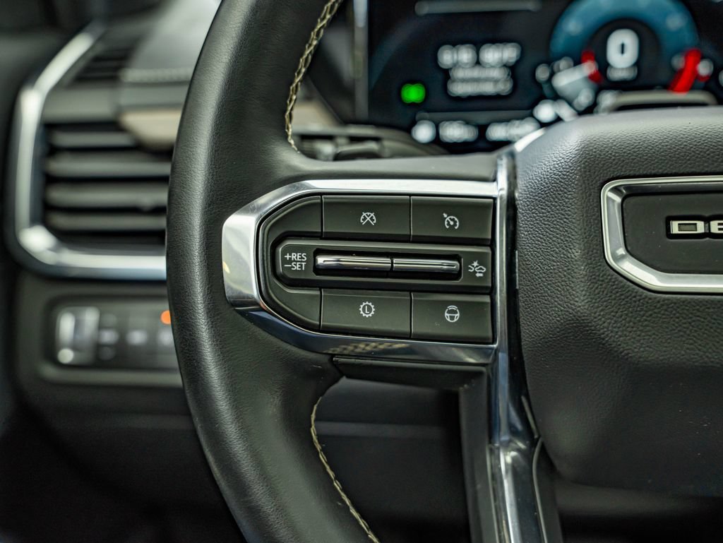 2024 GMC Acadia Denali - Photo 21