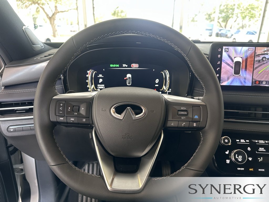 New 2027 2T RAD WHT INFINITI Sport AWD image 17