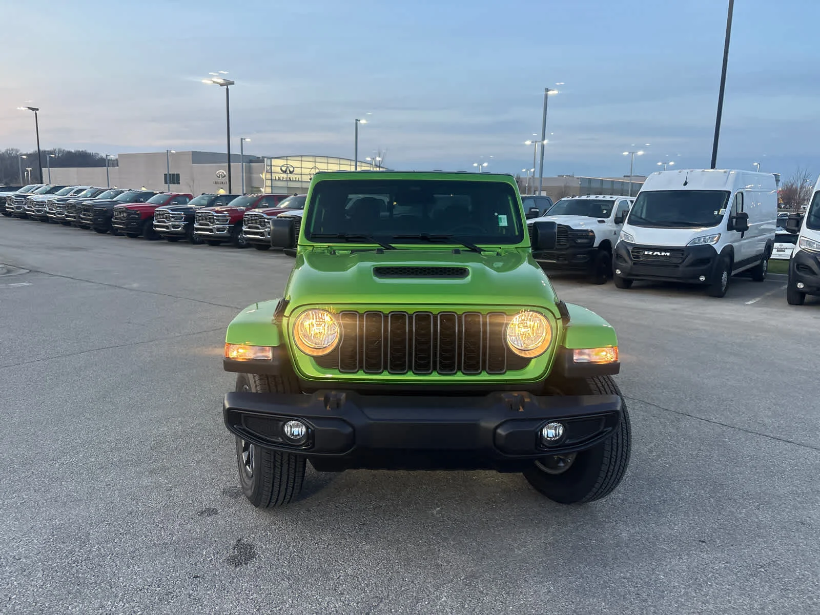 New 2026 Mojito Exterior Paint Jeep Sport S image 3