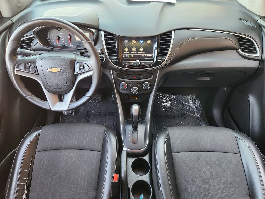 Used 2022 Summit White Chevrolet LT image 28