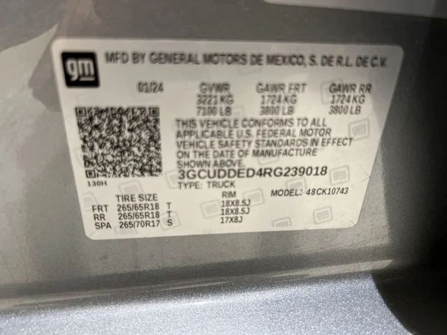 Used 2024 Sterling Gray Metallic Chevrolet LT image 30
