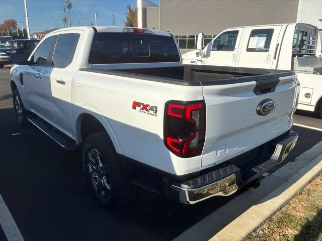 Used 2024 Oxford White Ford XLT image 6