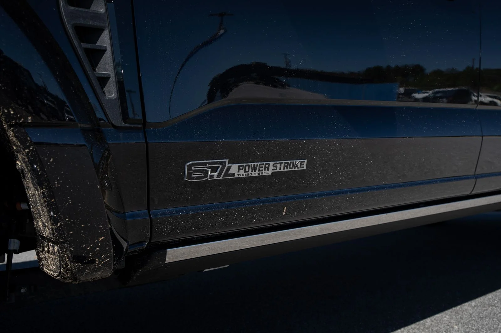 2025 Ford F-450 Super Duty Platinum - Photo 14