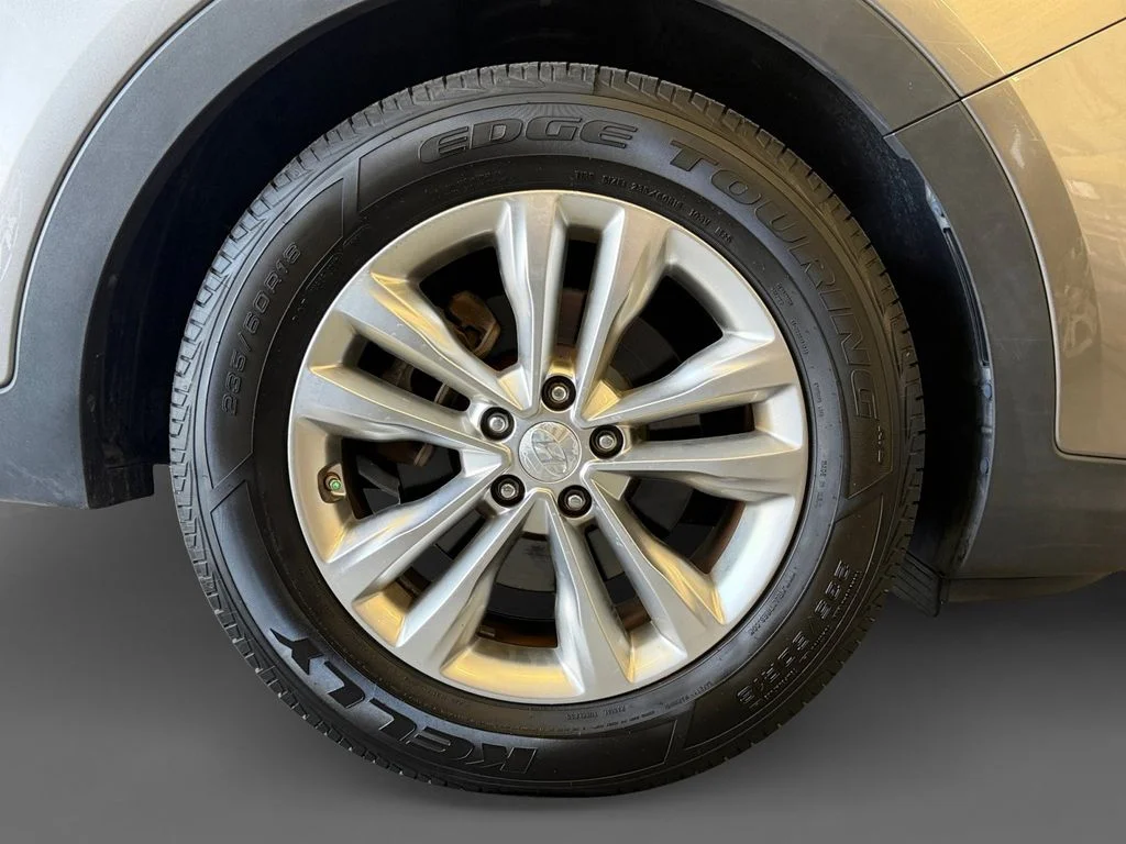 Used 2018 Gray Hyundai 2.0T image 8