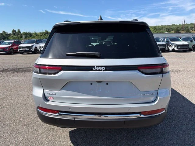 New 2026 Silver Jeep Laredo image 6
