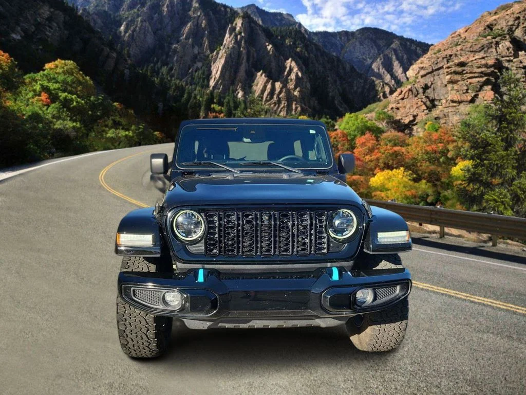 Used 2024 Black Jeep High Altitude 4xe image 6