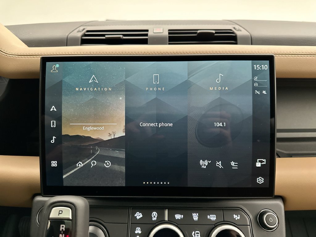 New 2026 Fuji White Land Rover S image 14