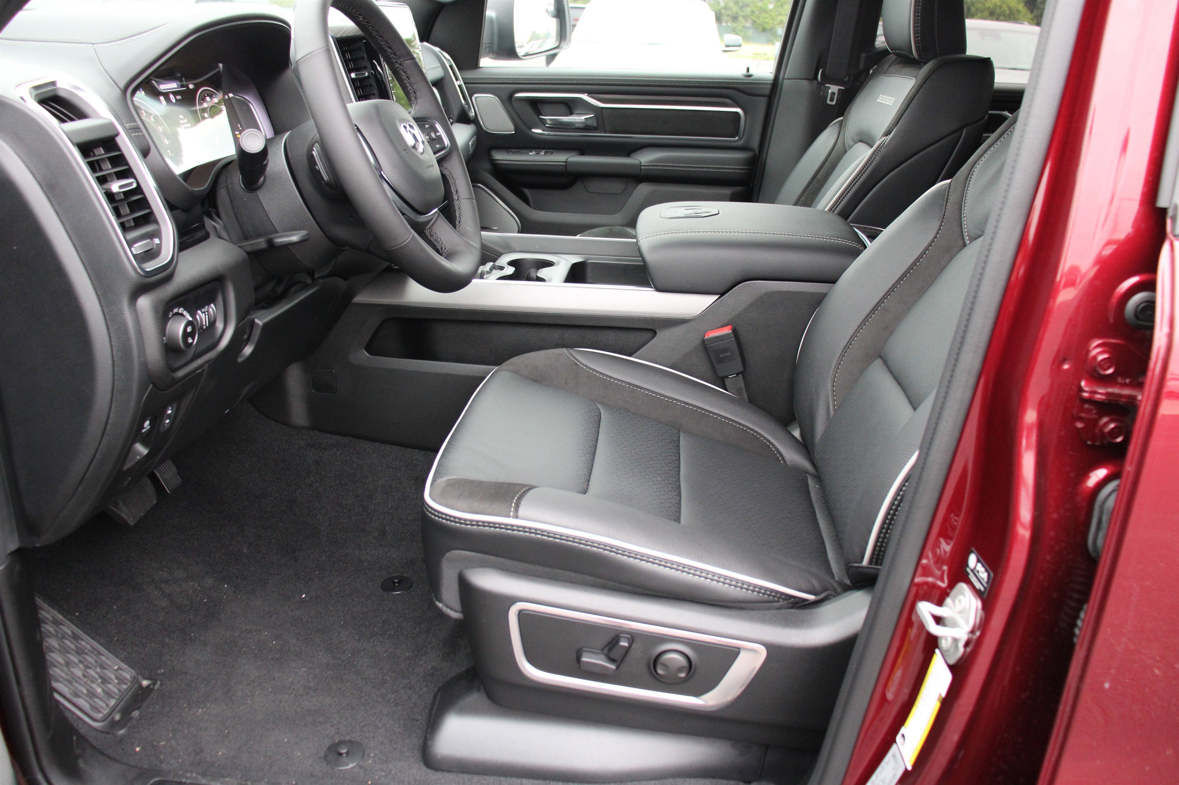 New 2026 Delmonico Red Pearl-Coat Exterior Paint RAM Laramie image 3