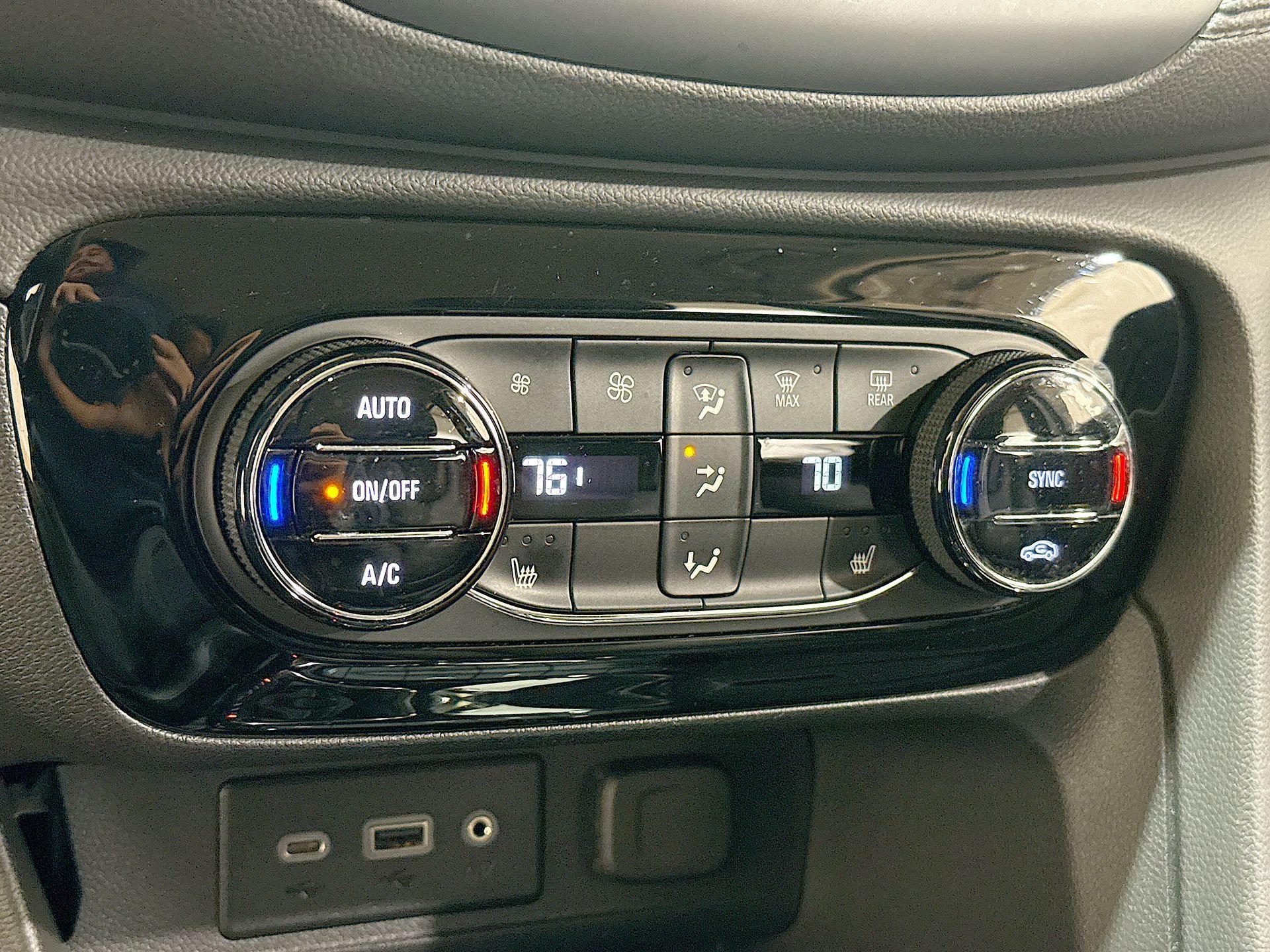 2022 Buick Encore GX Essence - Photo 17