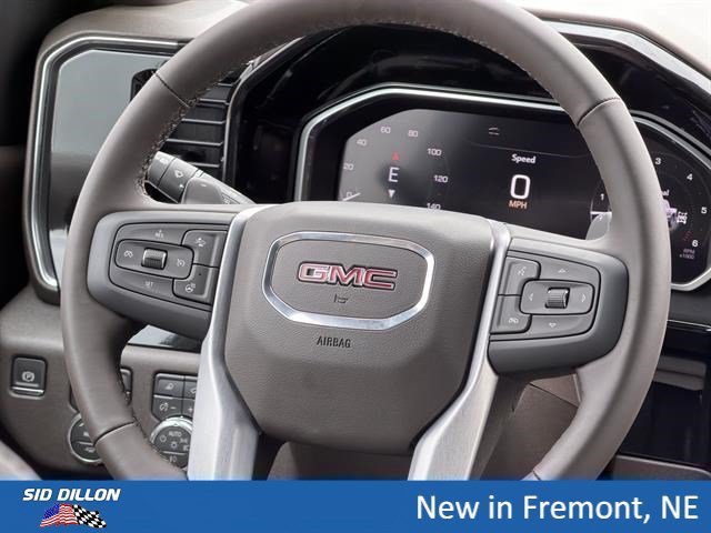 2026 GMC Sierra 1500 SLT - Photo 9