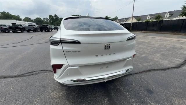 New 2026 White Frost Tricoat Buick Avenir image 7