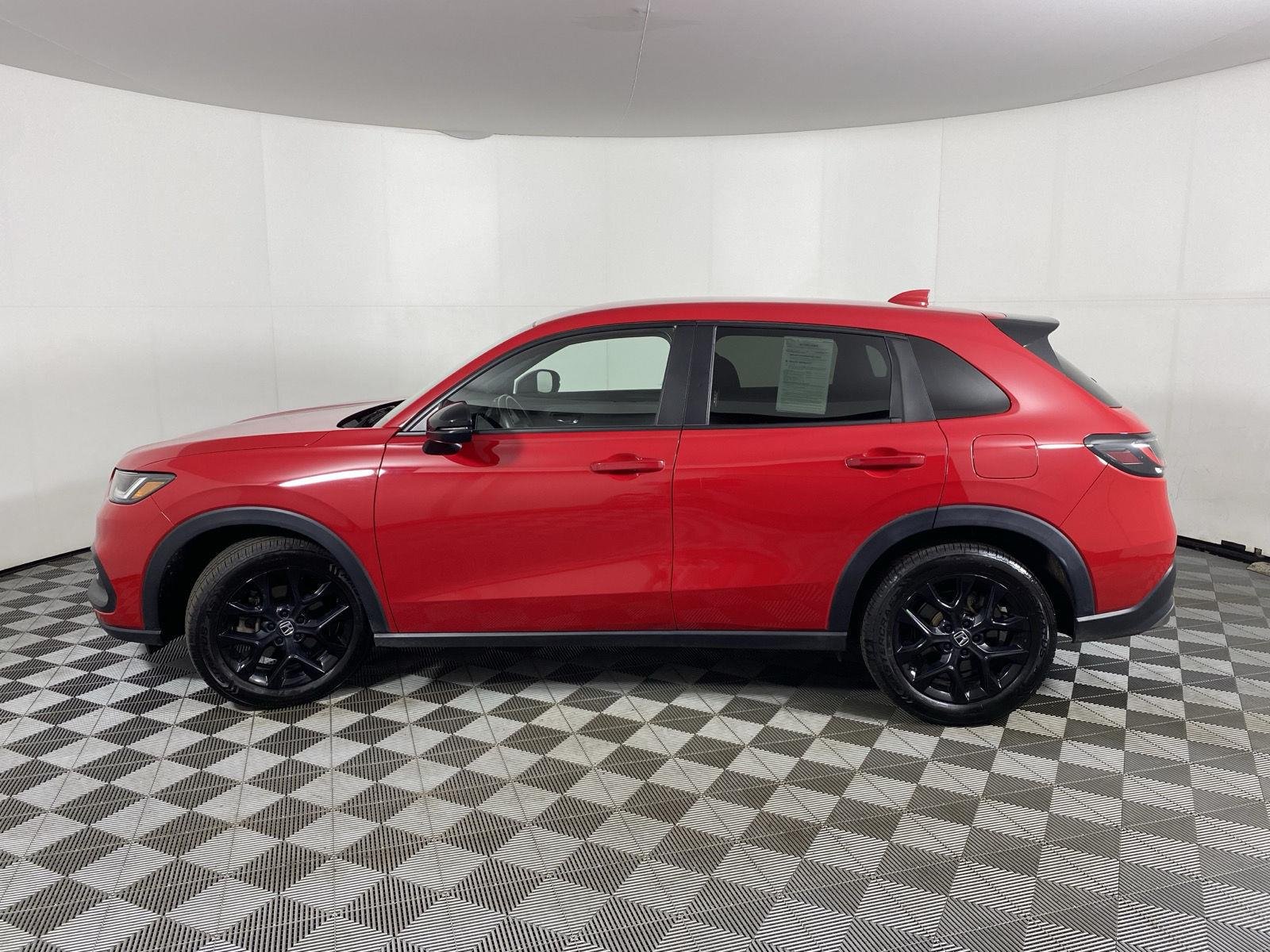 Used 2024 Milano Red Honda Sport image 4